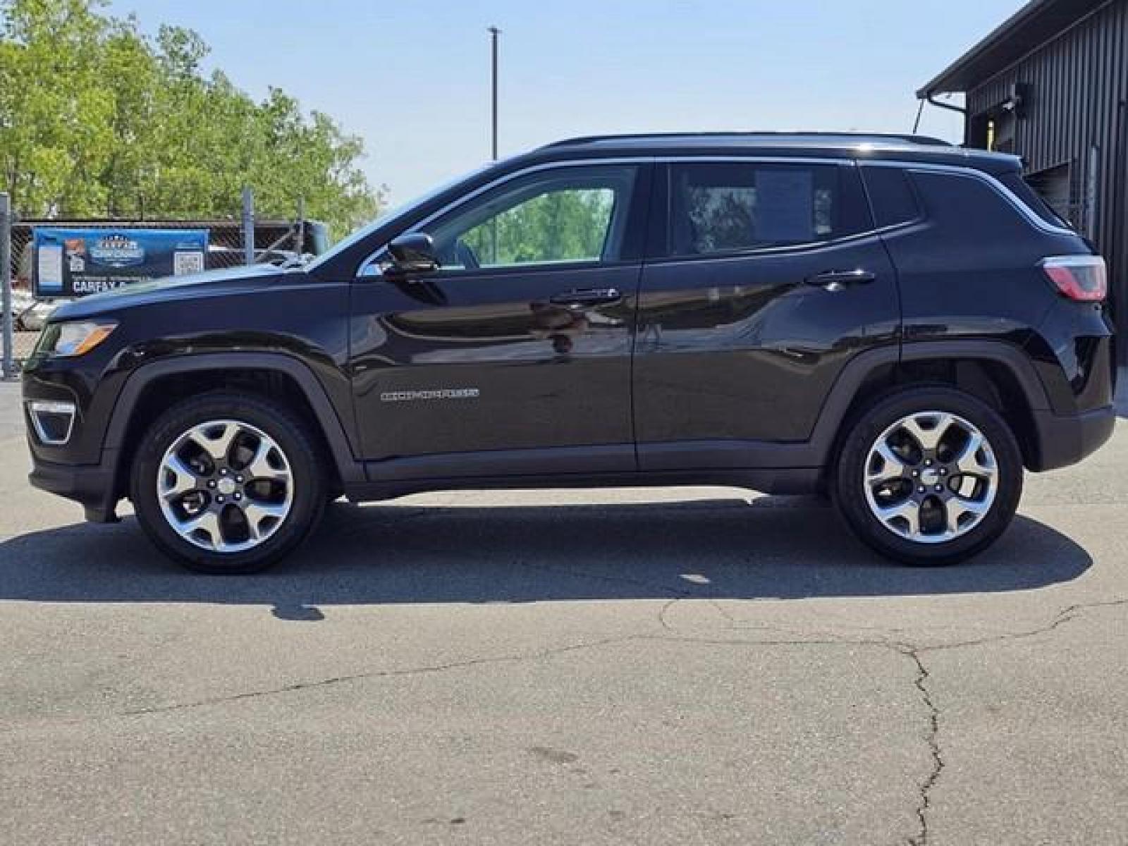 2019 BLACK JEEP COMPASS (3C4NJDCB9KT) with an L4,2.4L(144 CID), engine, AUTOMATIC transmission, located at 14600 Frazho Road, Warren, MI, 48089, (586) 776-3400, 42.485996, -82.974220 - Photo #7