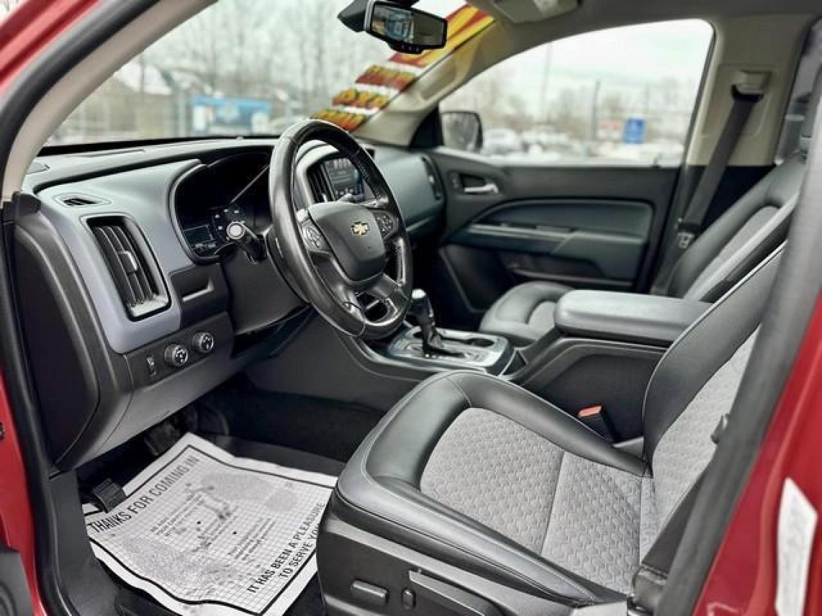2016 RED CHEVROLET COLORADO (1GCGTDE38G1) with an V6,3.6L(217 CID),DOHC engine, AUTOMATIC transmission, located at 14600 Frazho Road, Warren, MI, 48089, (586) 776-3400, 42.485996, -82.974220 - Photo #14