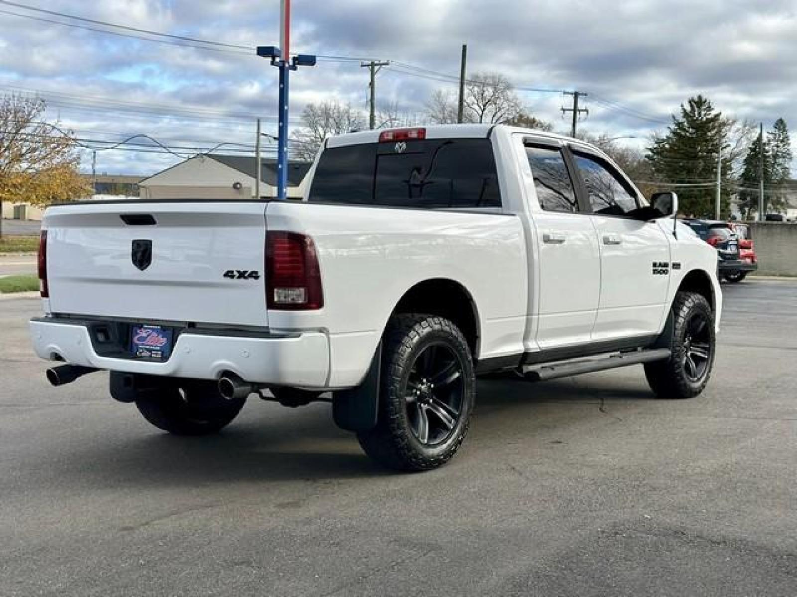 2014 WHITE RAM 1500 (1C6RR7HT5ES) with an V8,5.7L(345 CID),OHV engine, AUTOMATIC transmission, located at 14600 Frazho Road, Warren, MI, 48089, (586) 776-3400, 42.485996, -82.974220 - Photo #4