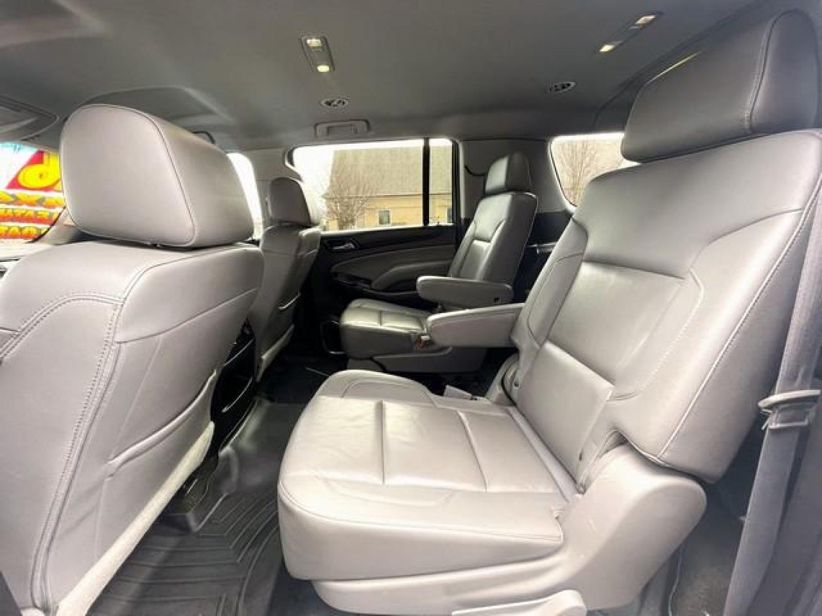 2016 SILVER CHEVROLET SUBURBAN (1GNSKHKC3GR) with an V8,5.3L(325 CID),OHV engine, AUTOMATIC transmission, located at 14600 Frazho Road, Warren, MI, 48089, (586) 776-3400, 42.485996, -82.974220 - Photo #7